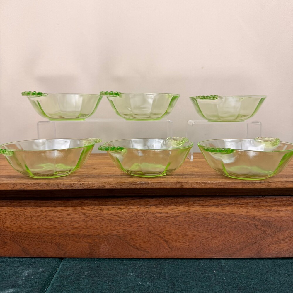 Set Of (6) VTG Anchor Hocking Uranium Glass Berry Bowls Block Shell Fan Handles